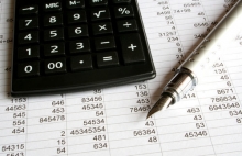 Din 2016, și persoanele fizice cu obligații fiscale restante sunt adăugate pe listele publice ale datornicilor